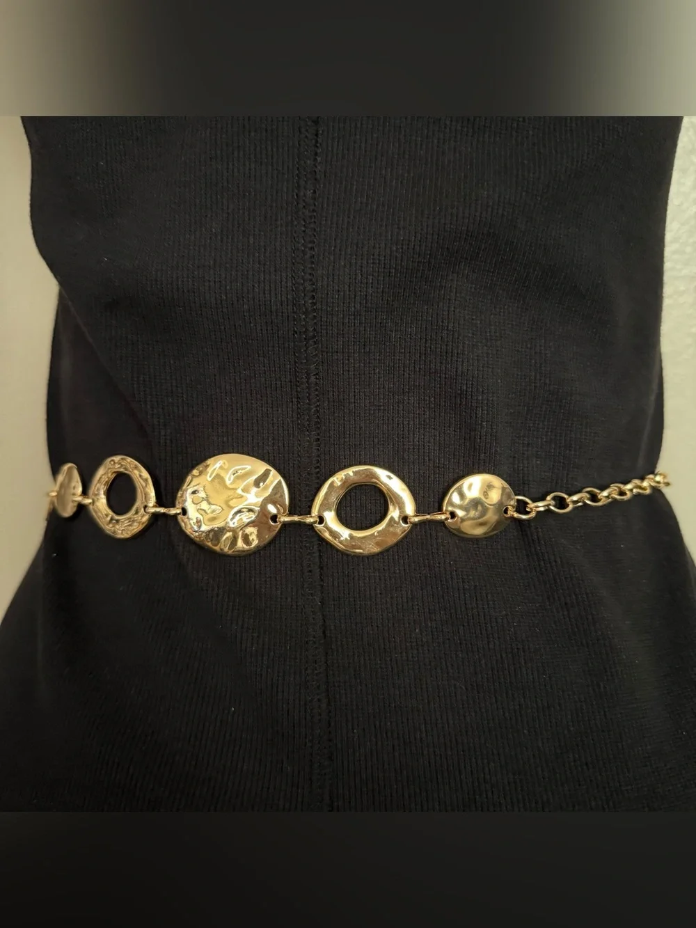 Gold tone disc chain belt